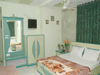 Hotel Liberty Ahmedabad Exterior foto